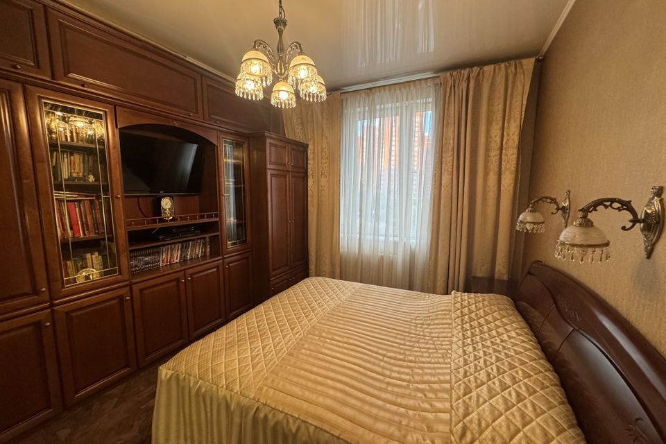 Продаётся 2-комнатная квартира, 82 м²