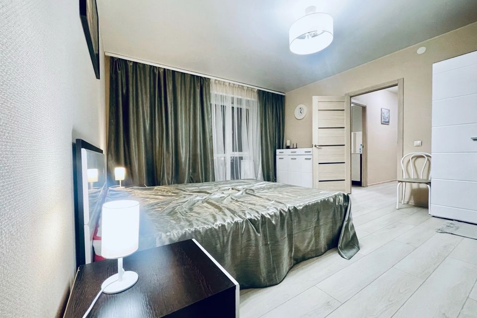 Сдаётся 1-комнатная квартира, 49 м²