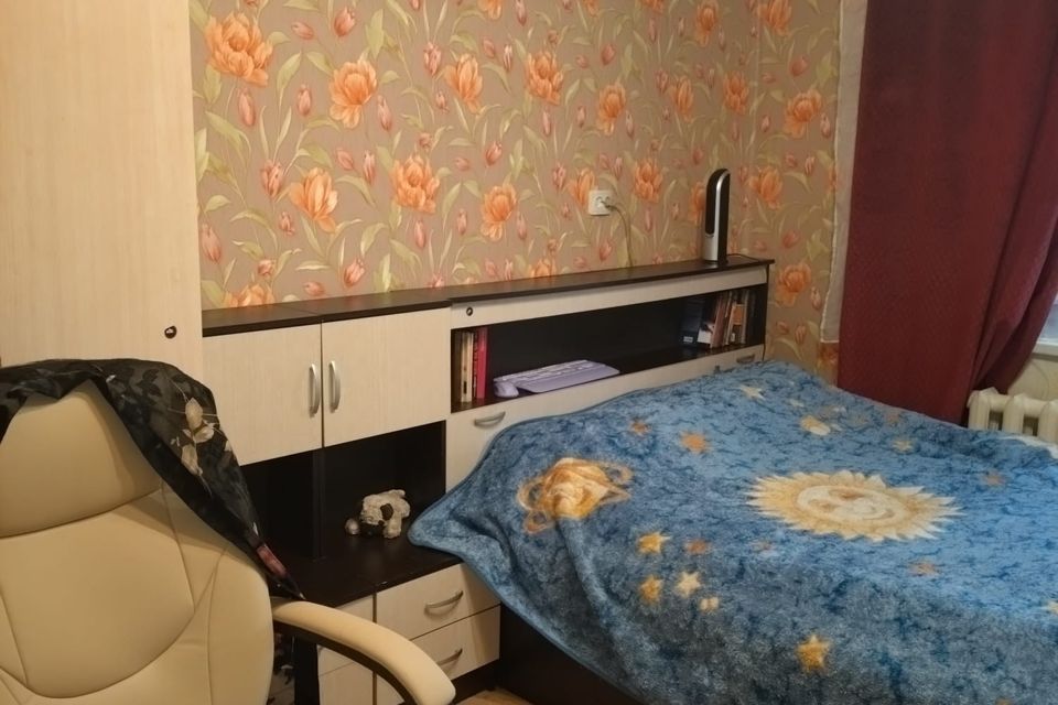 Продаётся 4-комнатная квартира, 77 м²