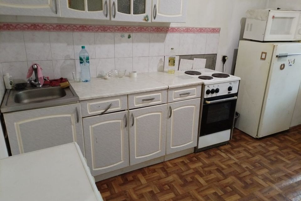 Сдаётся 1-комнатная квартира, 37 м²