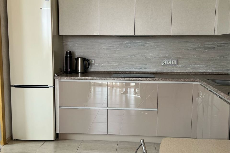 Продаётся 1-комнатная квартира, 48.6 м²