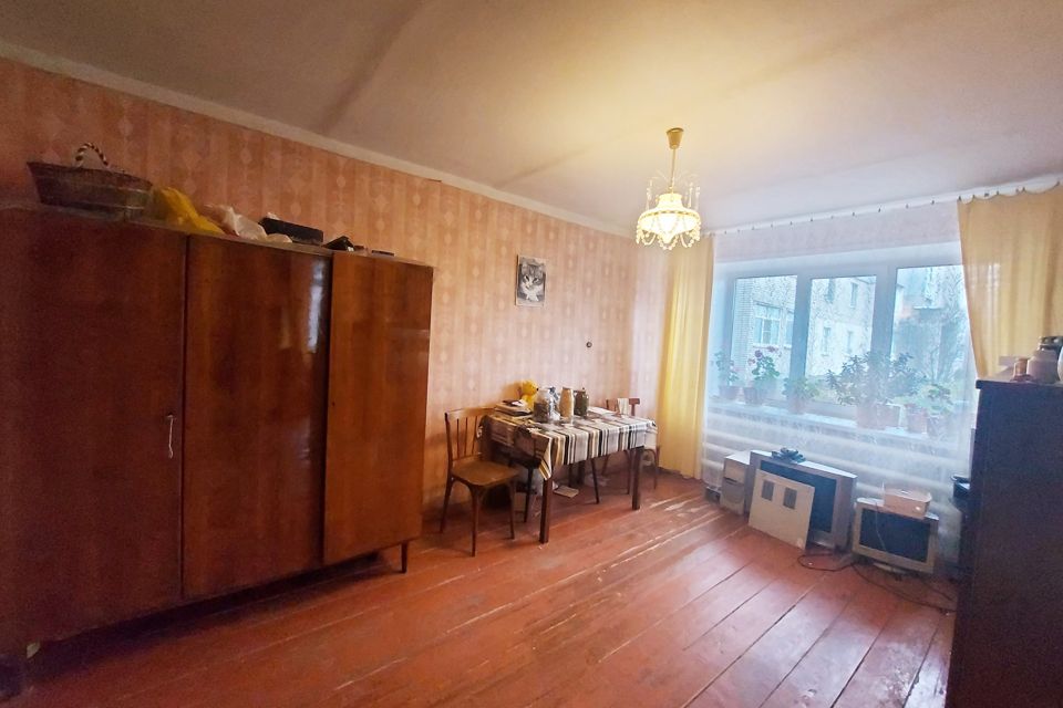 Продаётся 3-комнатная квартира, 51.6 м²