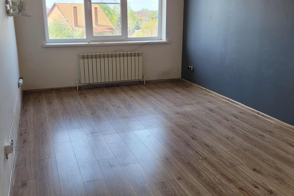 Продаётся 1-комнатная квартира, 38 м²