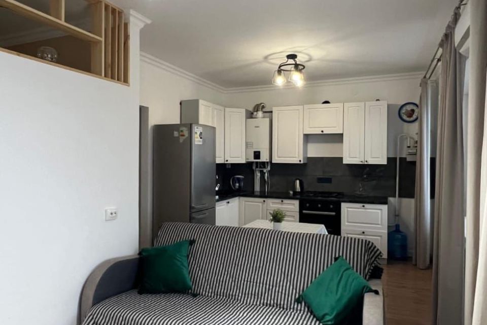Продаётся 2-комнатная квартира, 42.1 м²