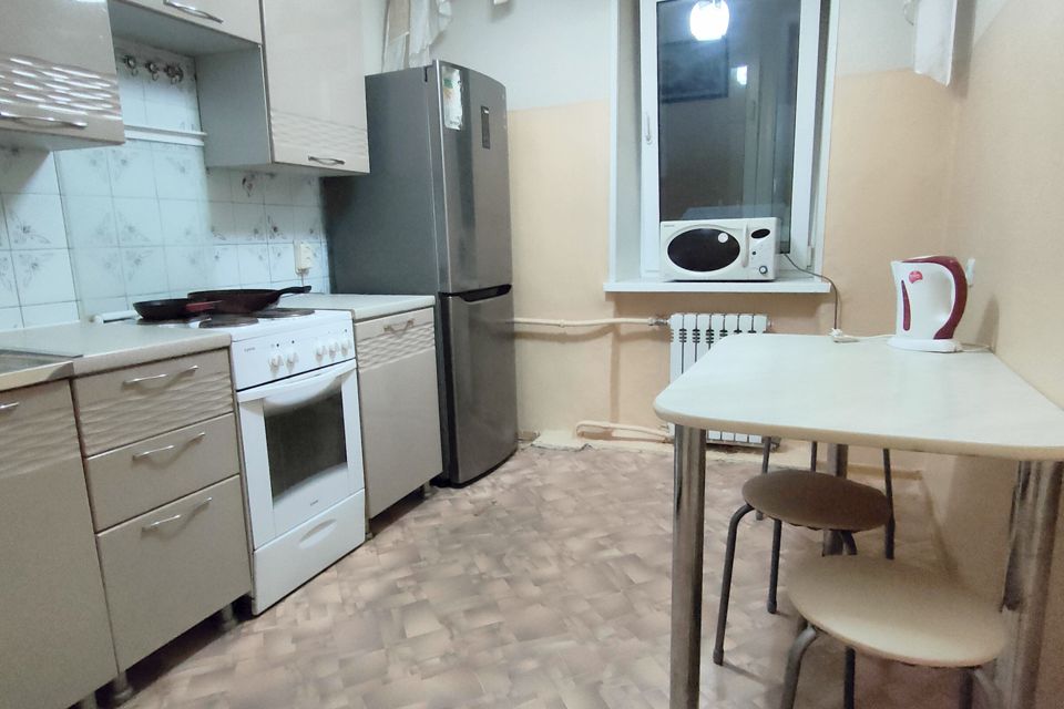 Продаётся 3-комнатная квартира, 57 м²