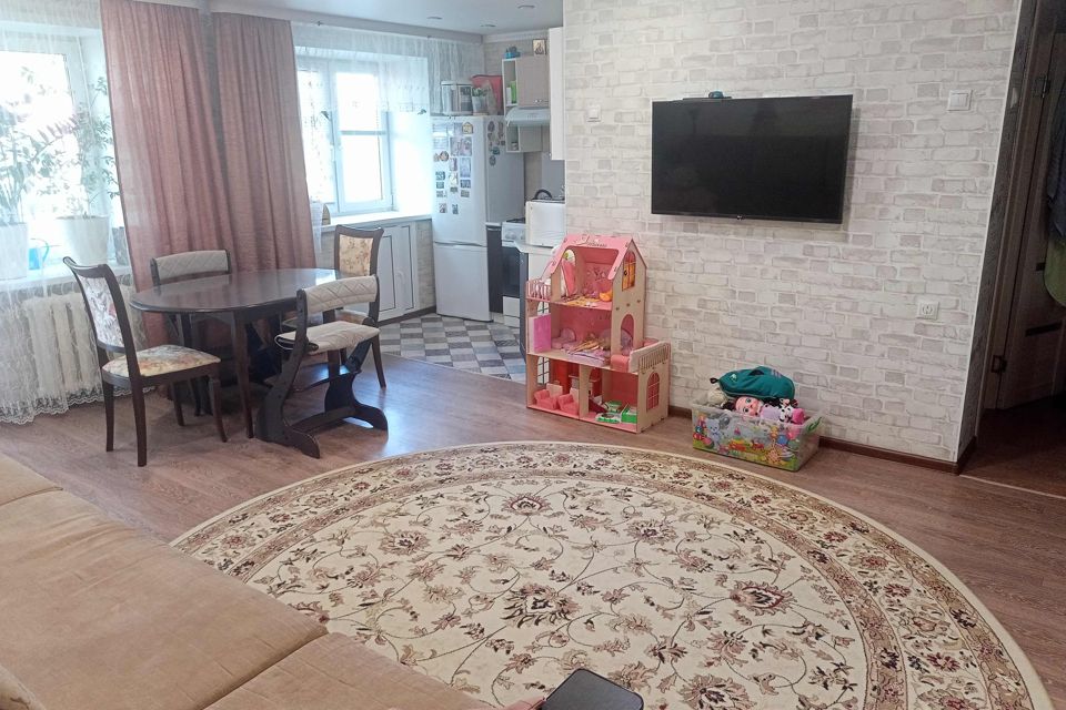 Продаётся 2-комнатная квартира, 42 м²