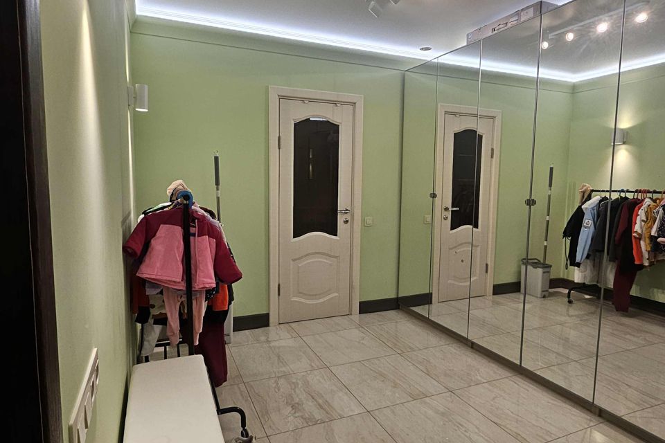Продаётся 3-комнатная квартира, 92.5 м²