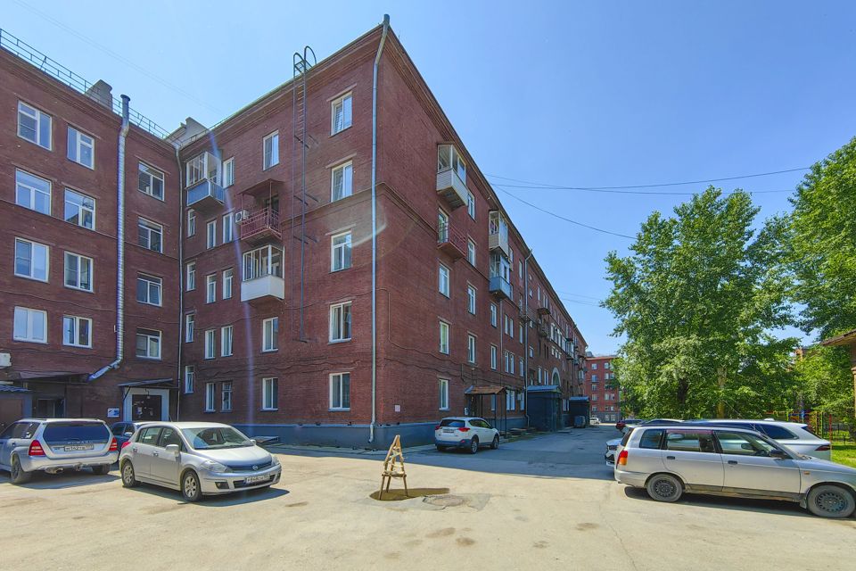 Продаётся 3-комнатная квартира, 82.8 м²