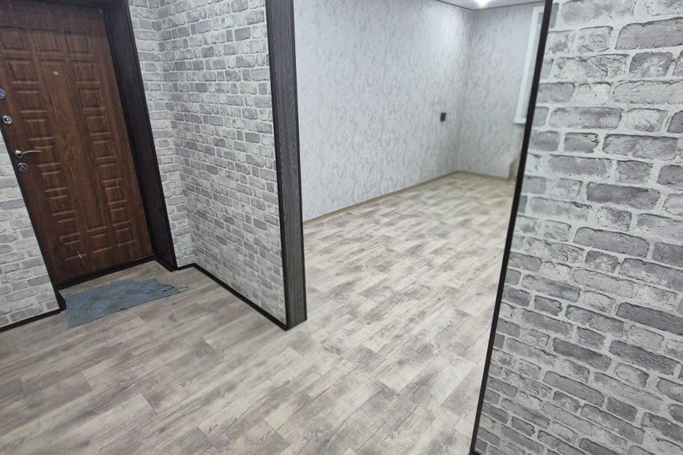 Продаётся 3-комнатная квартира, 57.7 м²