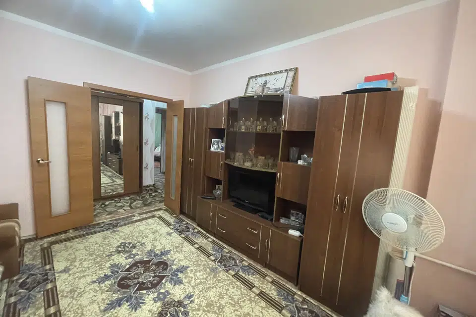 Продаётся 2-комнатная квартира, 42.5 м²