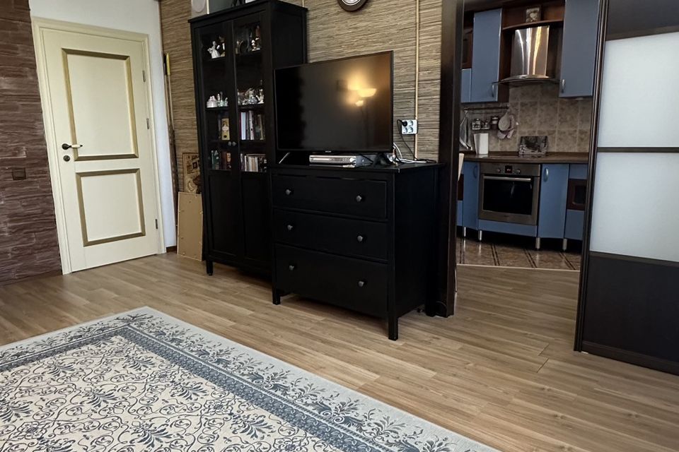 Продаётся 3-комнатная квартира, 81 м²