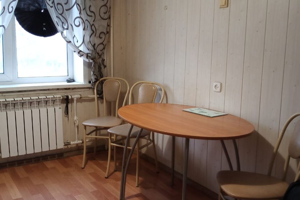 Продаётся 3-комнатная квартира, 62.3 м²