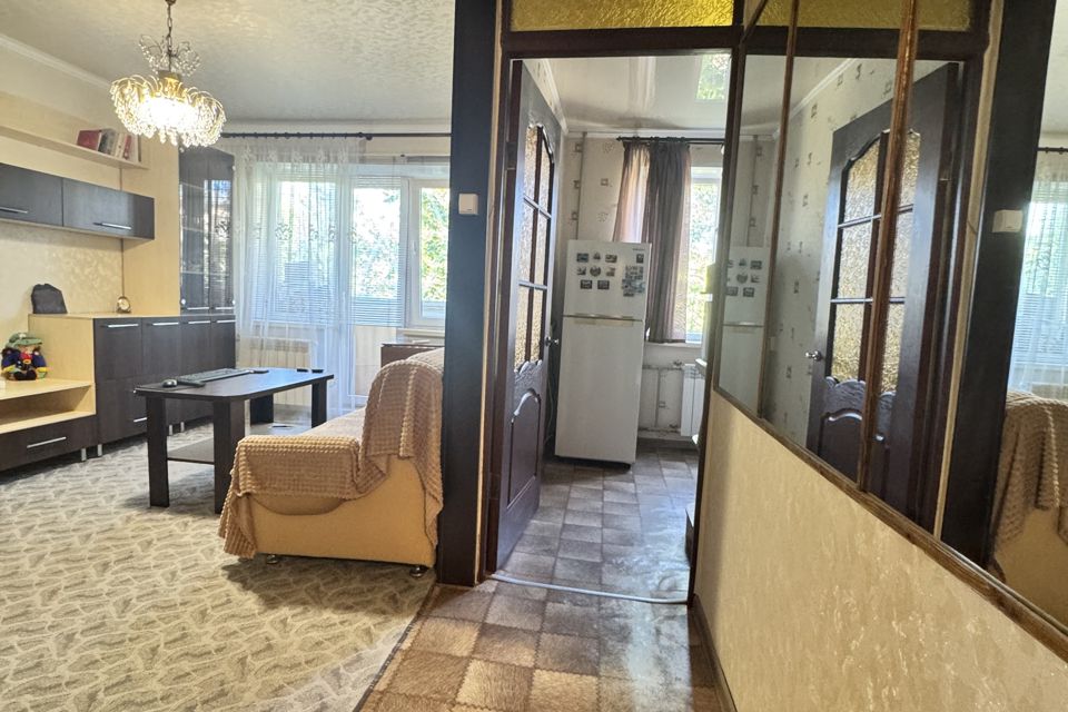 Продаётся 3-комнатная квартира, 62 м²