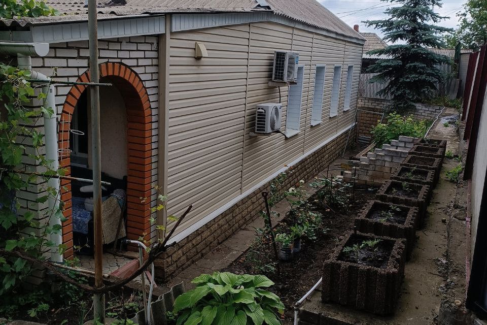 Продаётся 1-этажный дом, 100 м²