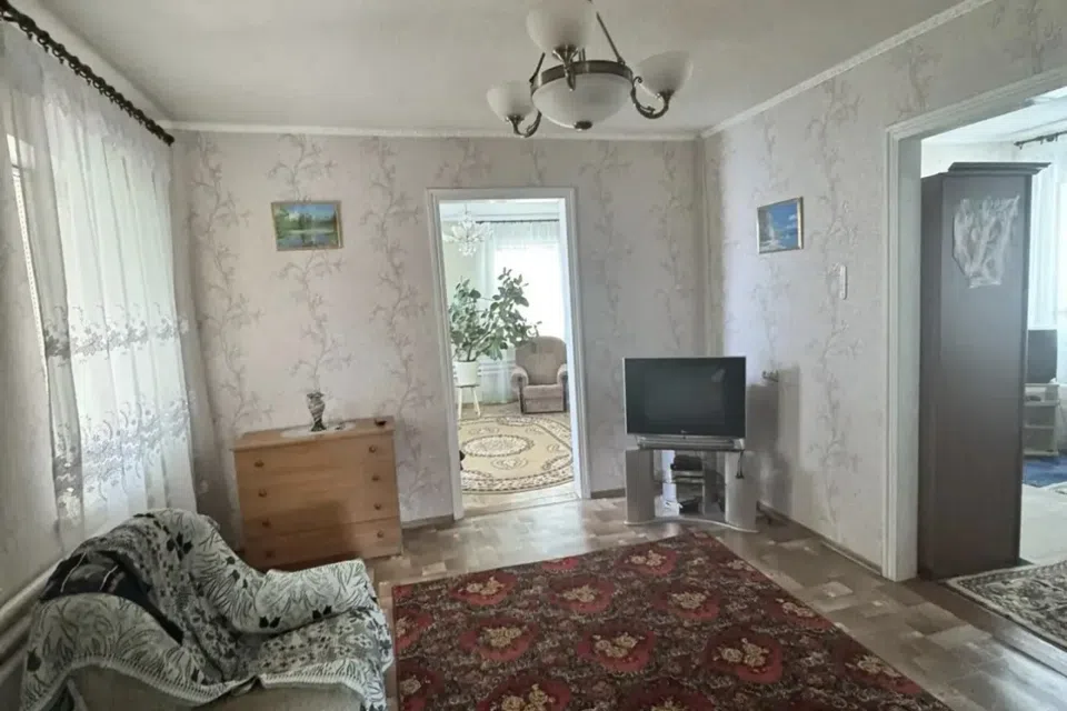 Продаётся 4-этажный дом, 93 м²