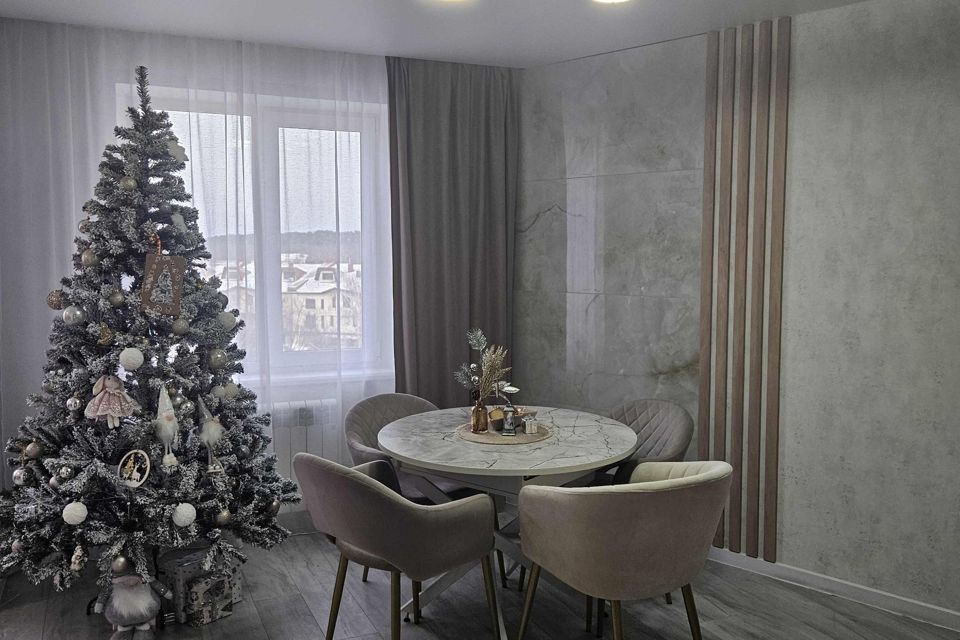 Продаётся 4-комнатная квартира, 80 м²