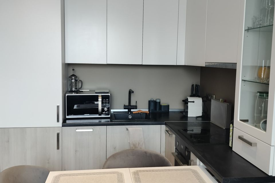 Продаётся 1-комнатная квартира, 32 м²