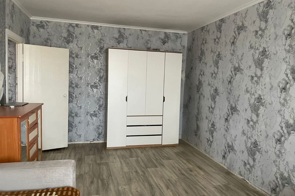 Продаётся 1-комнатная квартира, 37 м²