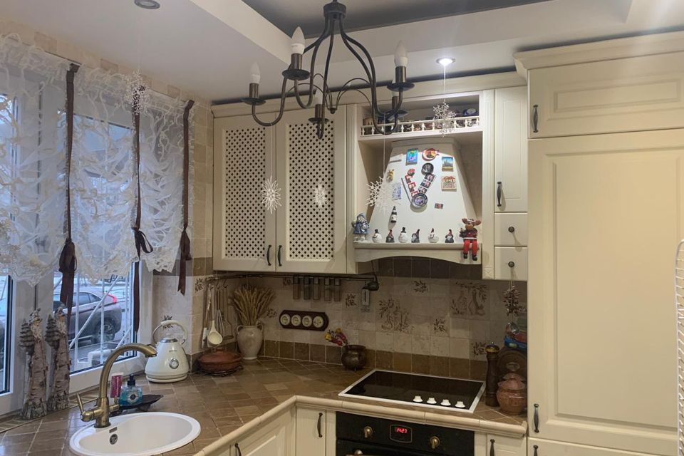 Продаётся 4-комнатная квартира, 75.3 м²