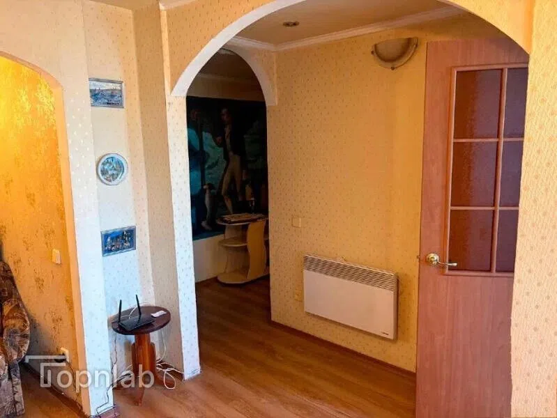 Продаётся 1-комнатная квартира, 34 м²