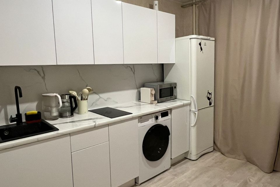 Продаётся 1-комнатная квартира, 32 м²