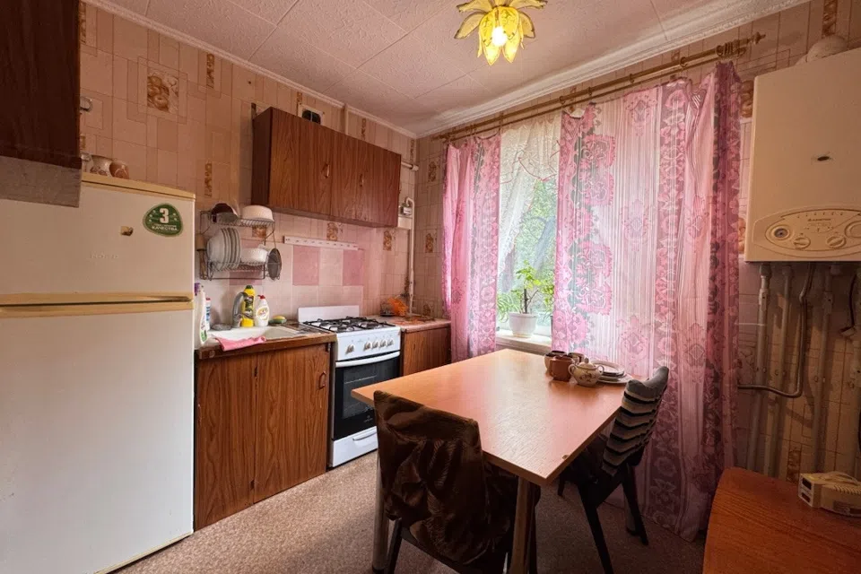 Продаётся 2-комнатная квартира, 50.6 м²