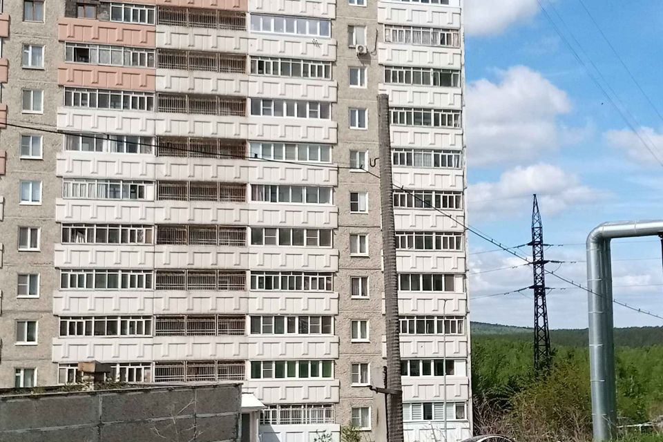 Продаётся 2-комнатная квартира, 46.7 м²