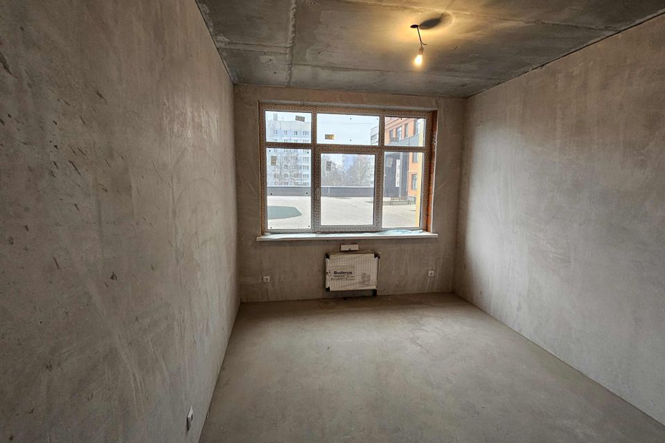 Продаётся 1-комнатная квартира, 42 м²
