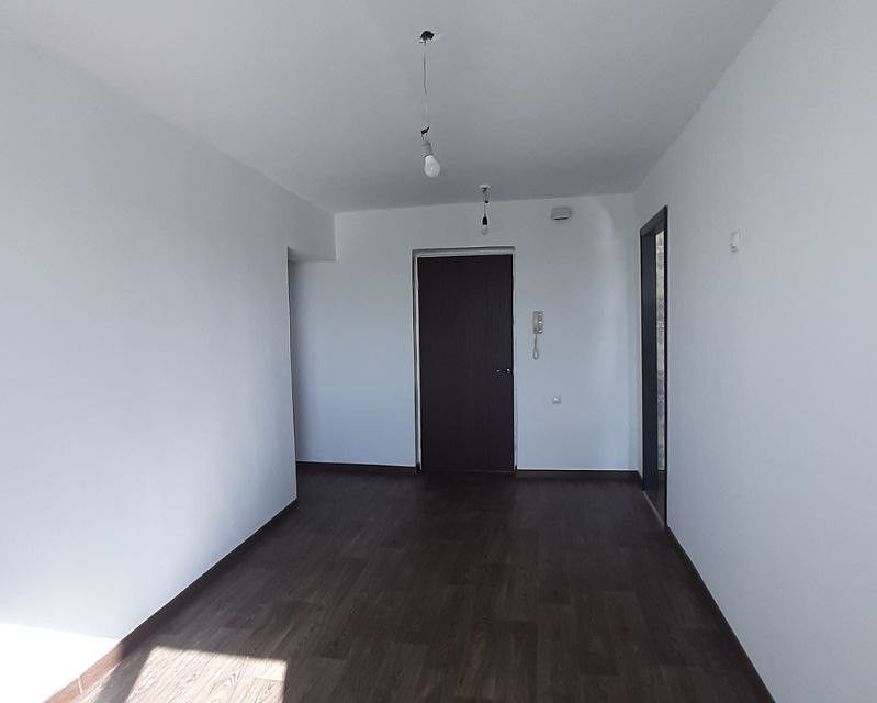 Продаётся 4-комнатная квартира, 63 м²