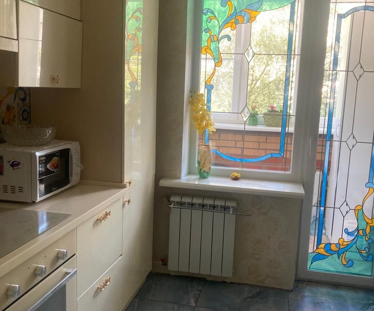 Продаётся 3-комнатная квартира, 77 м²