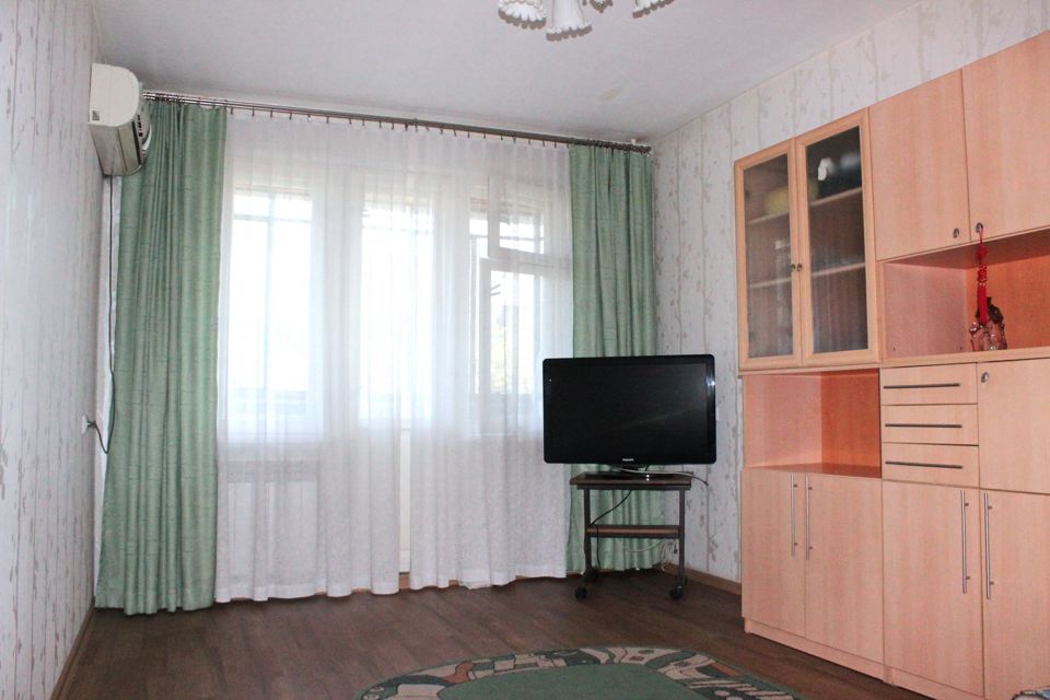 Продаётся 3-комнатная квартира, 65 м²