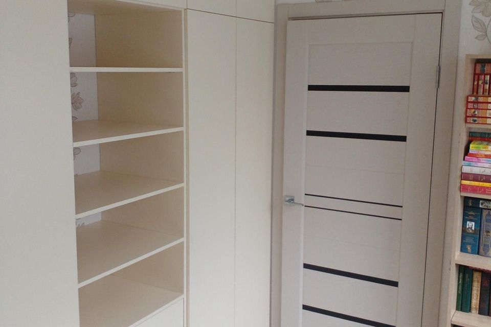 Продаётся 3-комнатная квартира, 46.6 м²