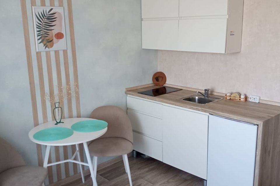 Продаётся 1-комнатная квартира, 14 м²