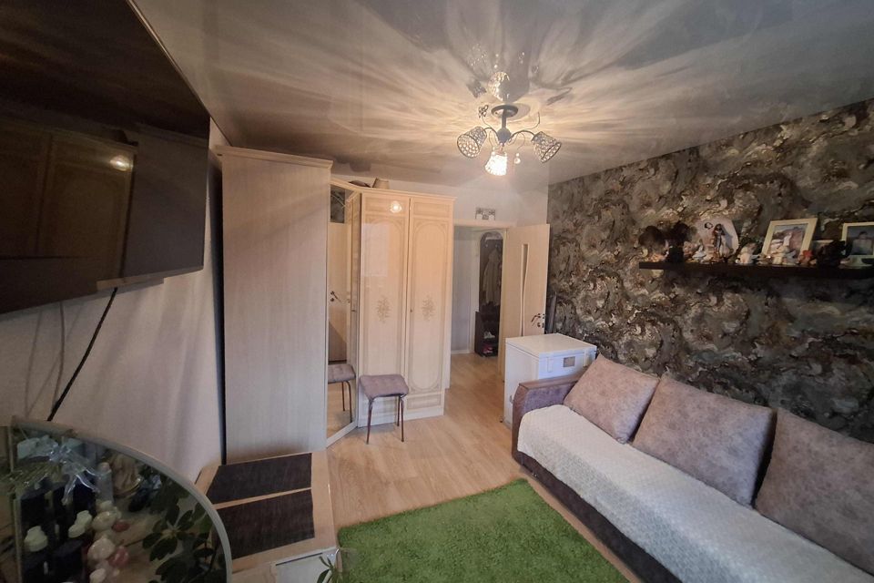 Продаётся 3-комнатная квартира, 58.1 м²
