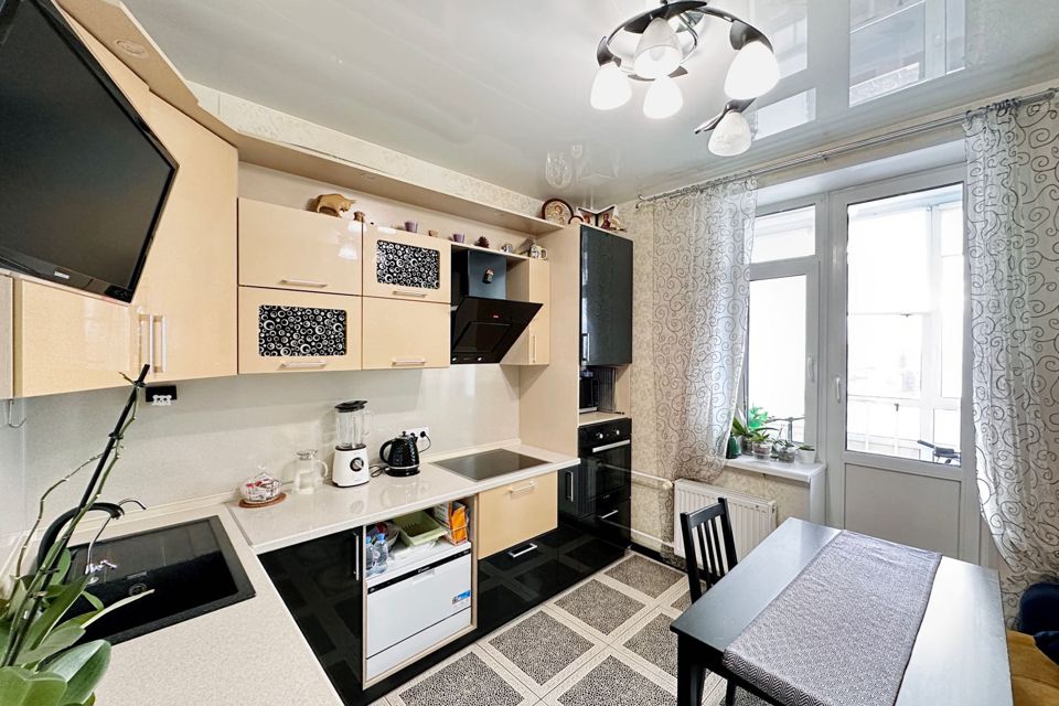 Продаётся 1-комнатная квартира, 45.7 м²
