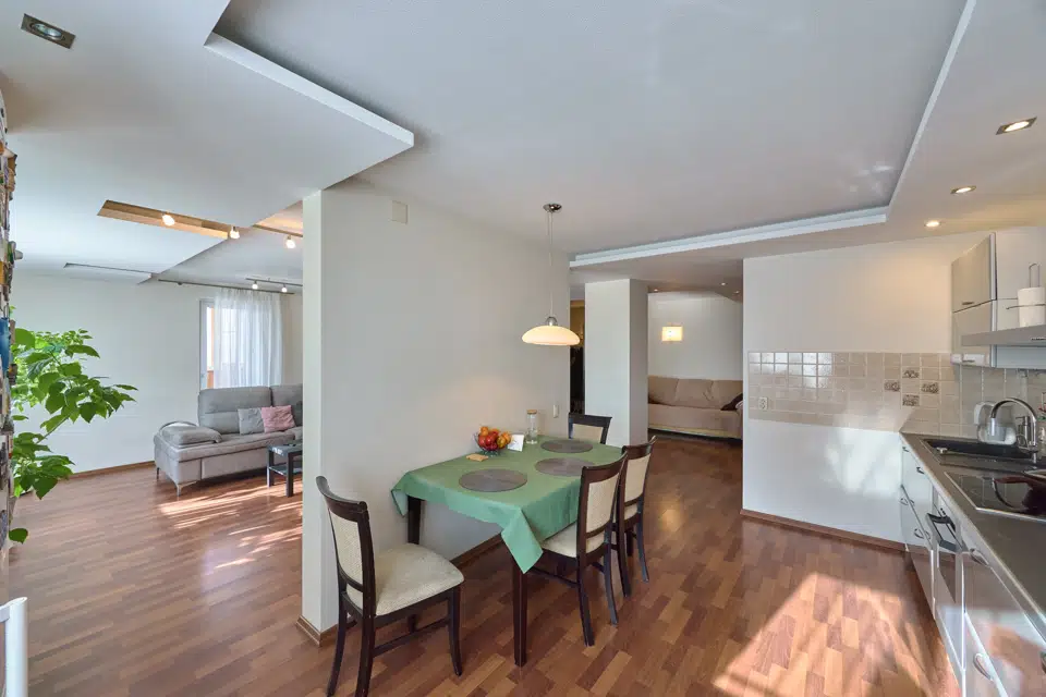 Продаётся 5-комнатная квартира, 151 м²