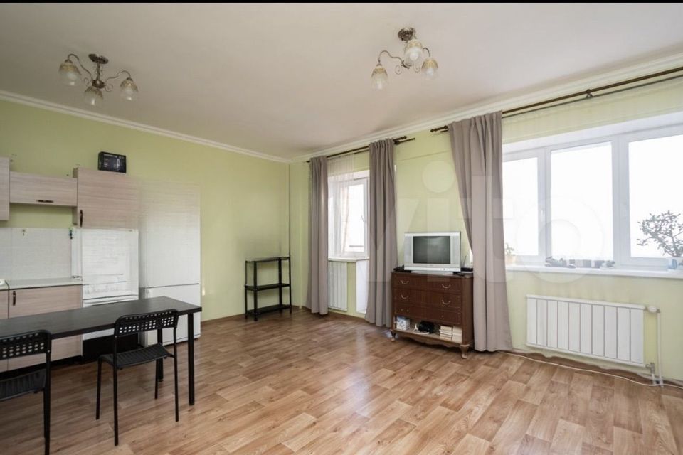 Продаётся 1-комнатная квартира, 41.7 м²