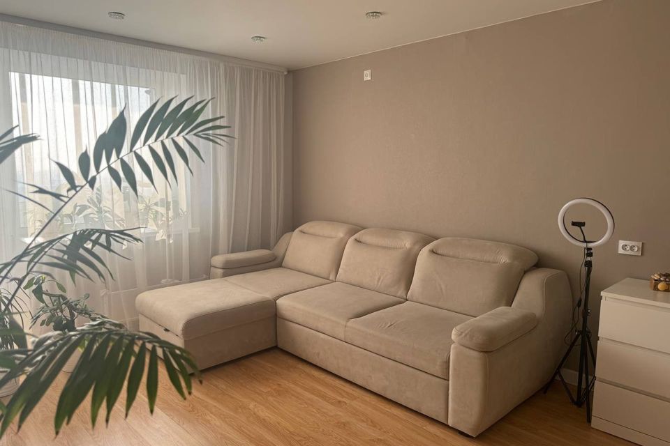 Продаётся 2-комнатная квартира, 49.7 м²
