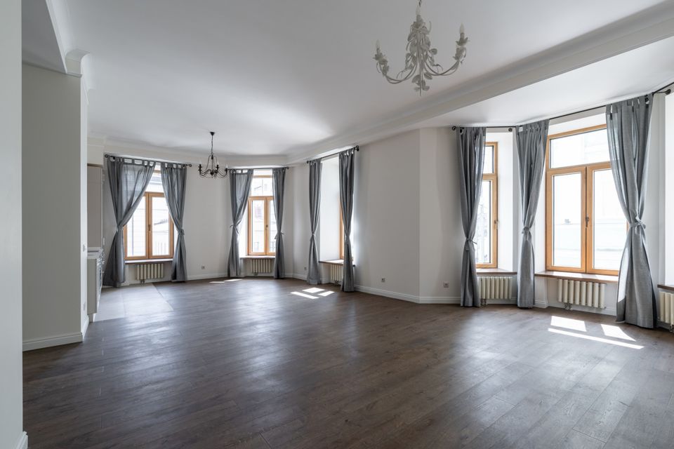 Продаётся 2-комнатная квартира, 79 м²