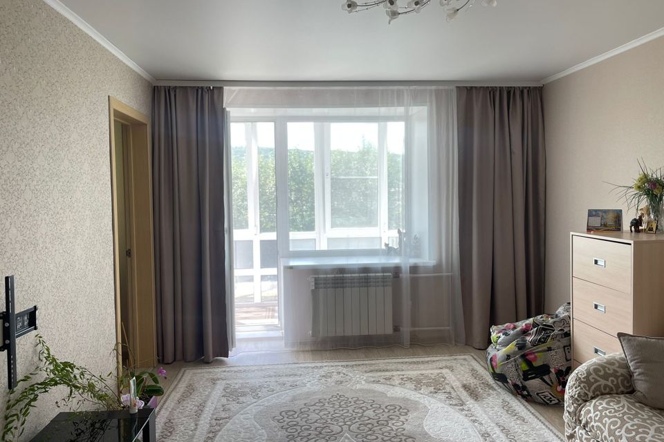 Продаётся 3-комнатная квартира, 59.03 м²