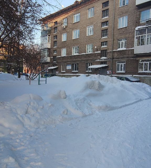Уральская 86. Уральская 86