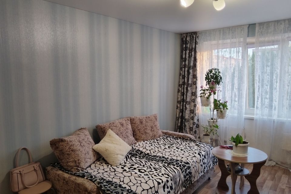 Продаётся комната в 1-комн. квартире, 20 м²