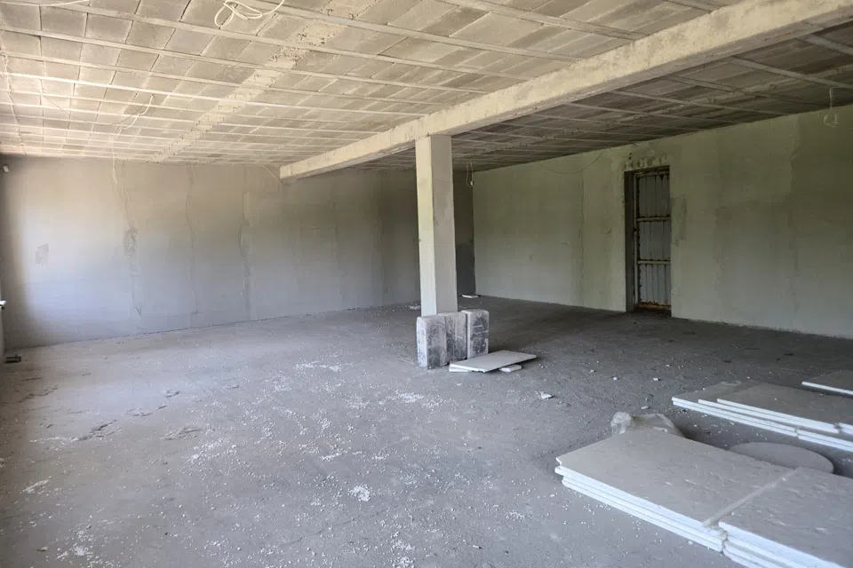 Продаётся помещение своб. назначения, 402 м²