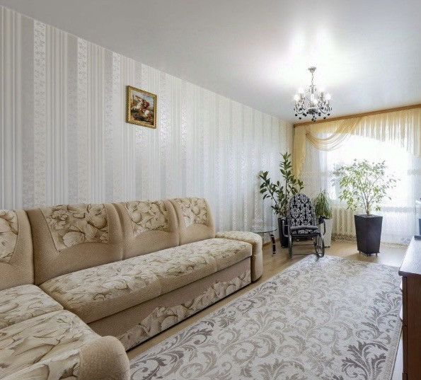 Продаётся 4-комнатная квартира, 72.1 м²