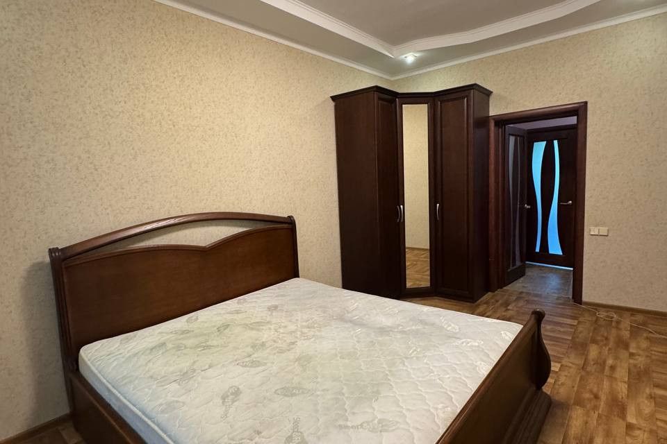 Продаётся 3-комнатная квартира, 72 м²