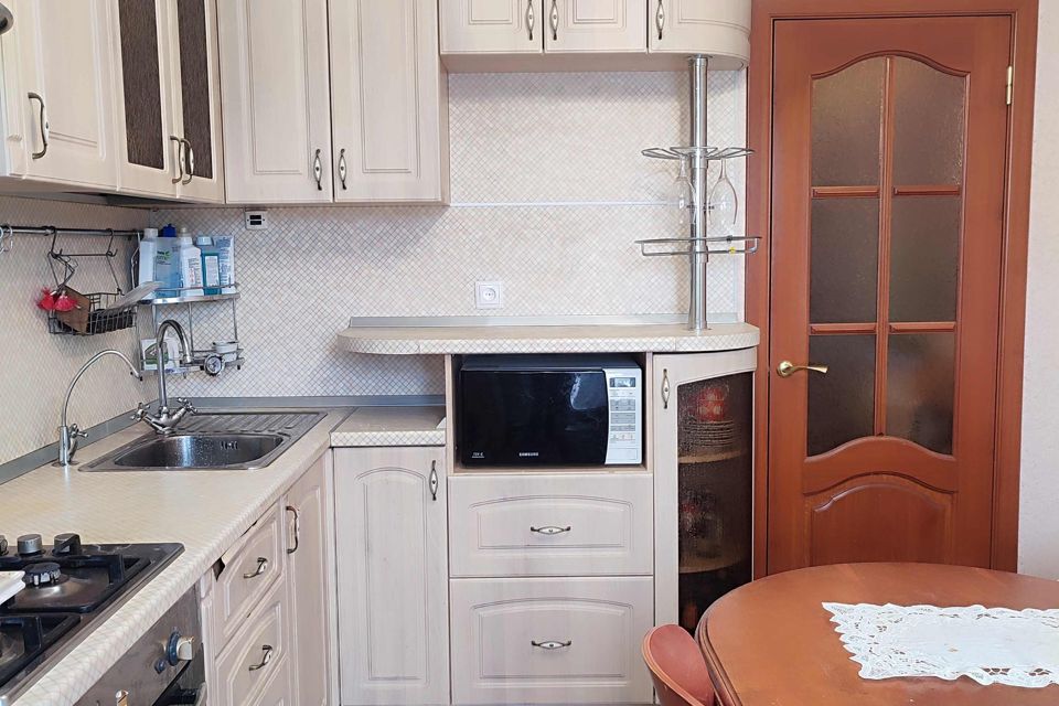 Продаётся 3-комнатная квартира, 69.4 м²