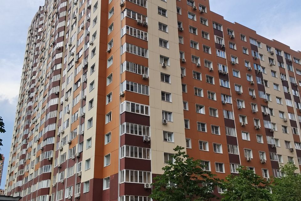 Продаётся 3-комнатная квартира, 97.8 м²