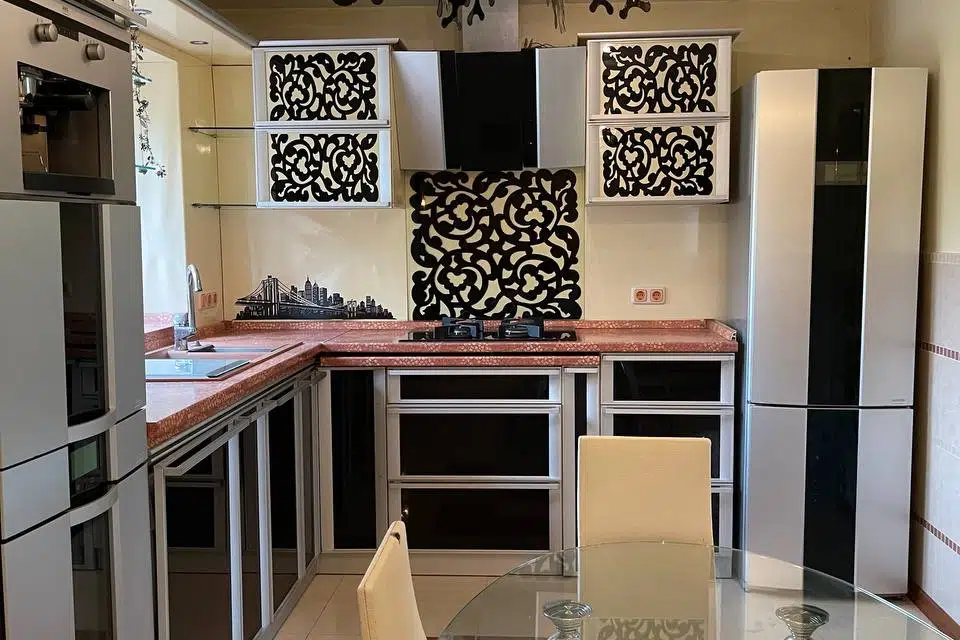 Продаётся 3-комнатная квартира, 100 м²