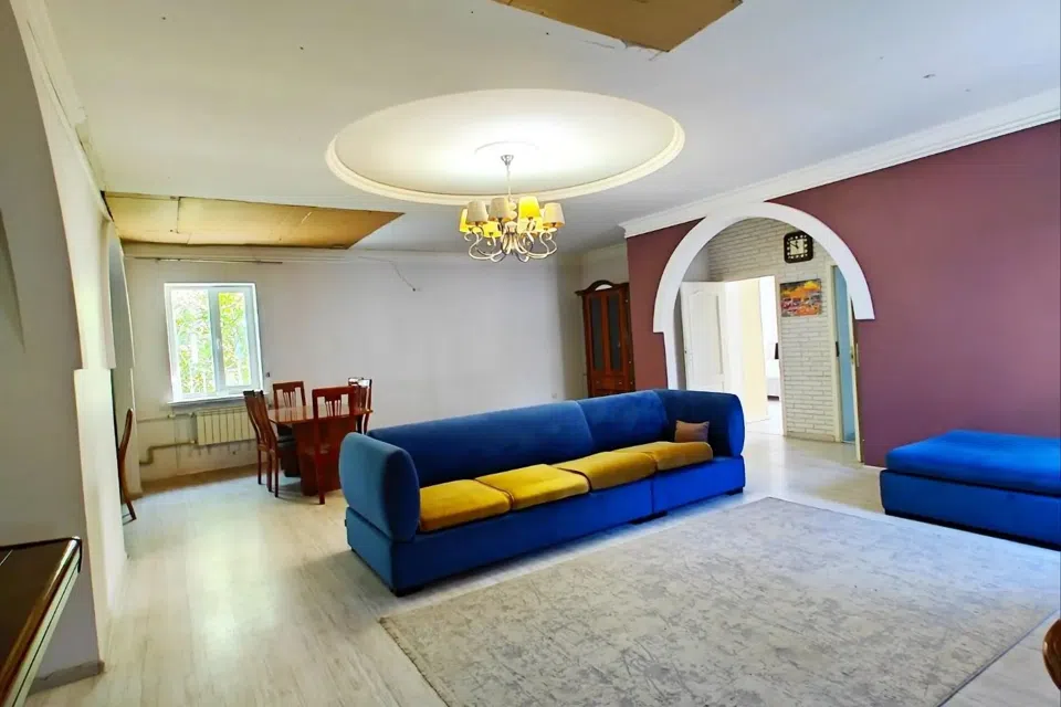 Продаётся 2-этажный дом, 199.2 м²