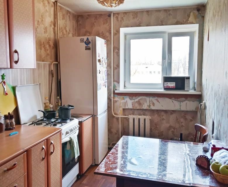 Продаётся 4-комнатная квартира, 82.7 м²